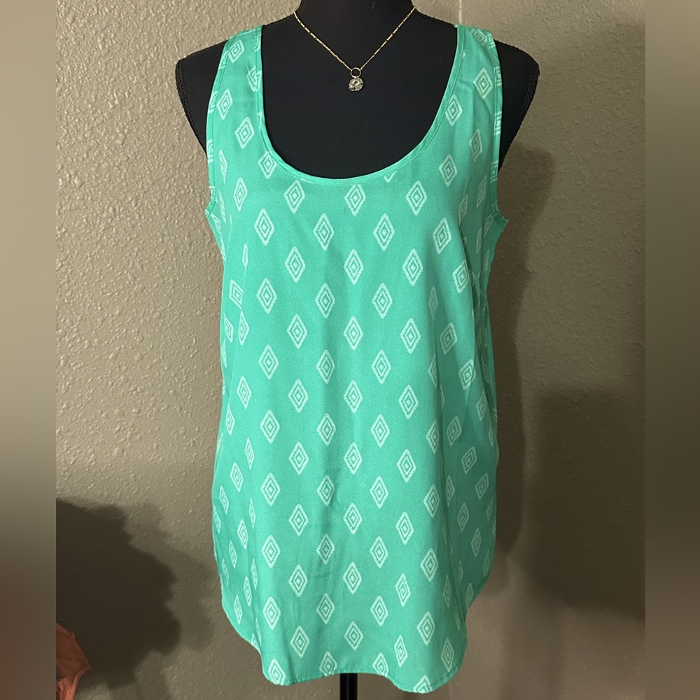 FADED GLORY Geometric Print Women's Sleeveless Blouse in aqua